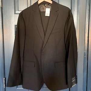 Banana Republic Smart-Weight Performance Suit